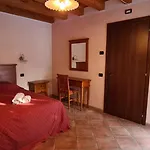 Corte Belvedere Couette-café