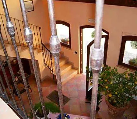 Bed & Breakfast Corte Belvedere 3*