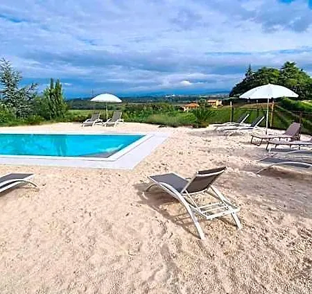 Corte Belvedere Bed & Breakfast 3*